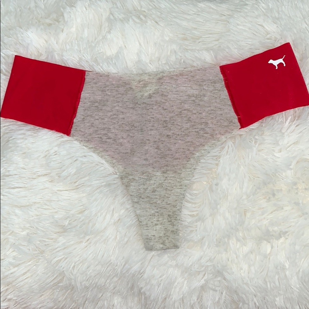 🤍PINK Victoria’s Secret Seamless Thong